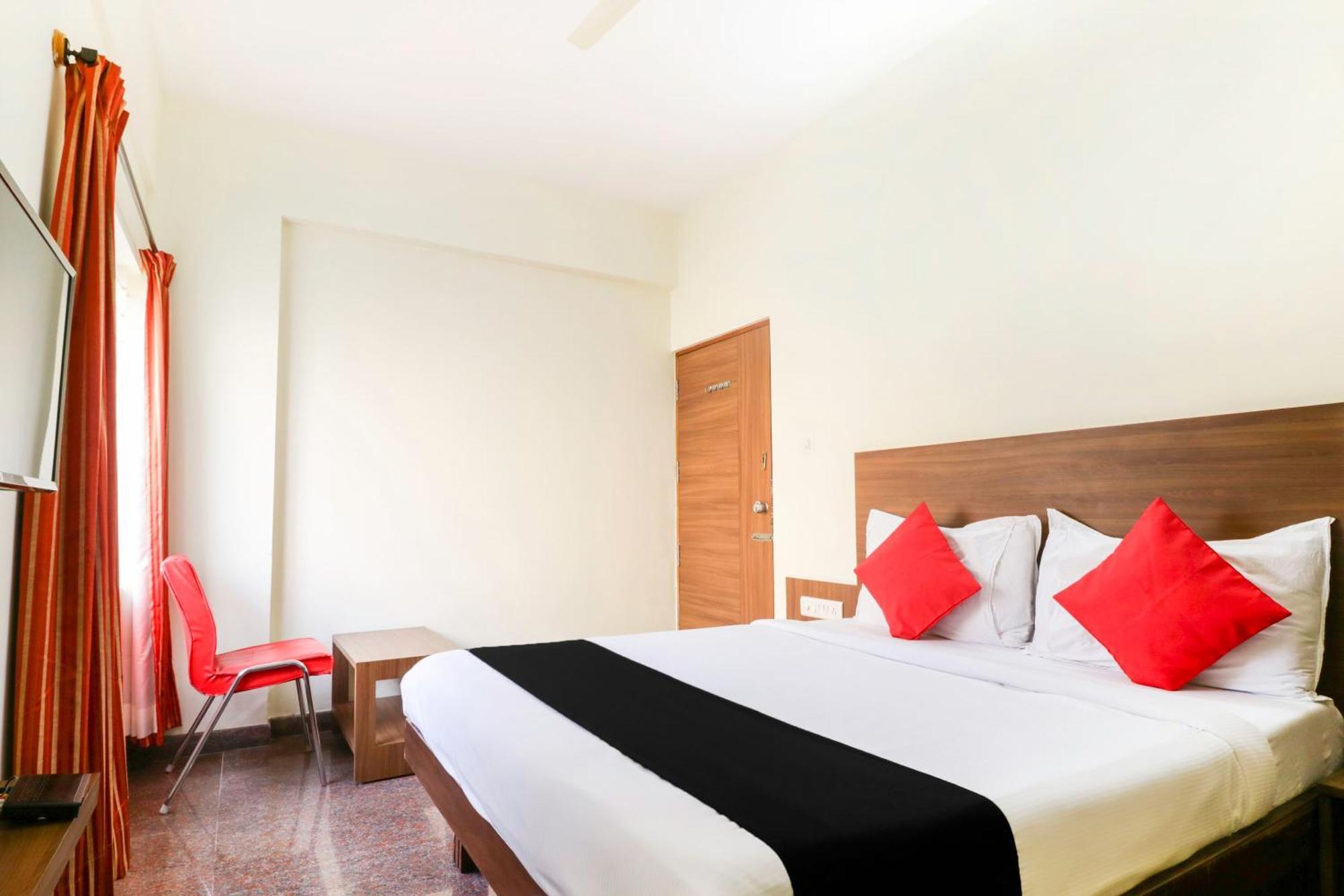 Hotel O Champion Comfort Near Hosahalli Metro Station Бангалор Экстерьер фото