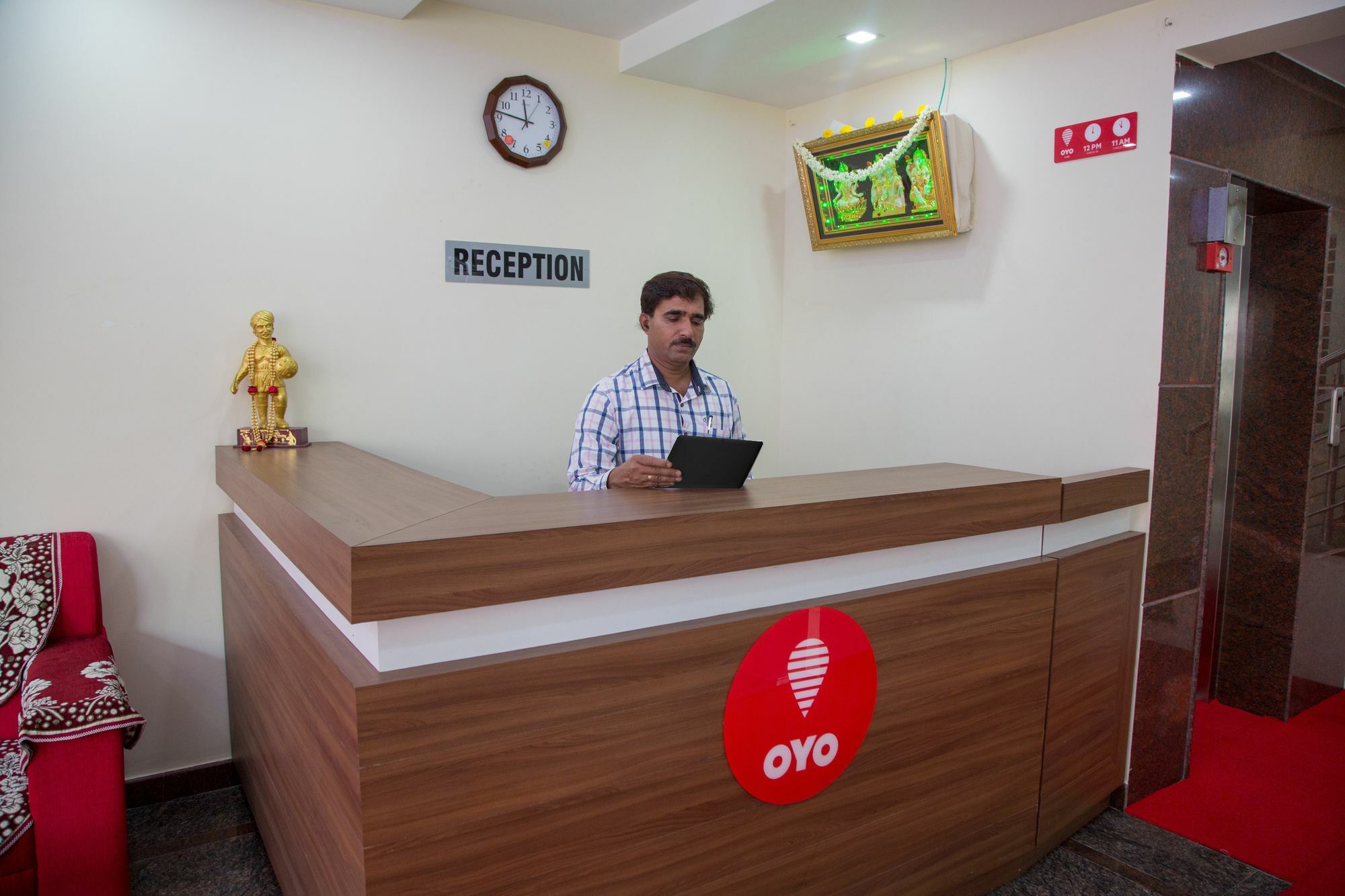 Hotel O Champion Comfort Near Hosahalli Metro Station Бангалор Экстерьер фото